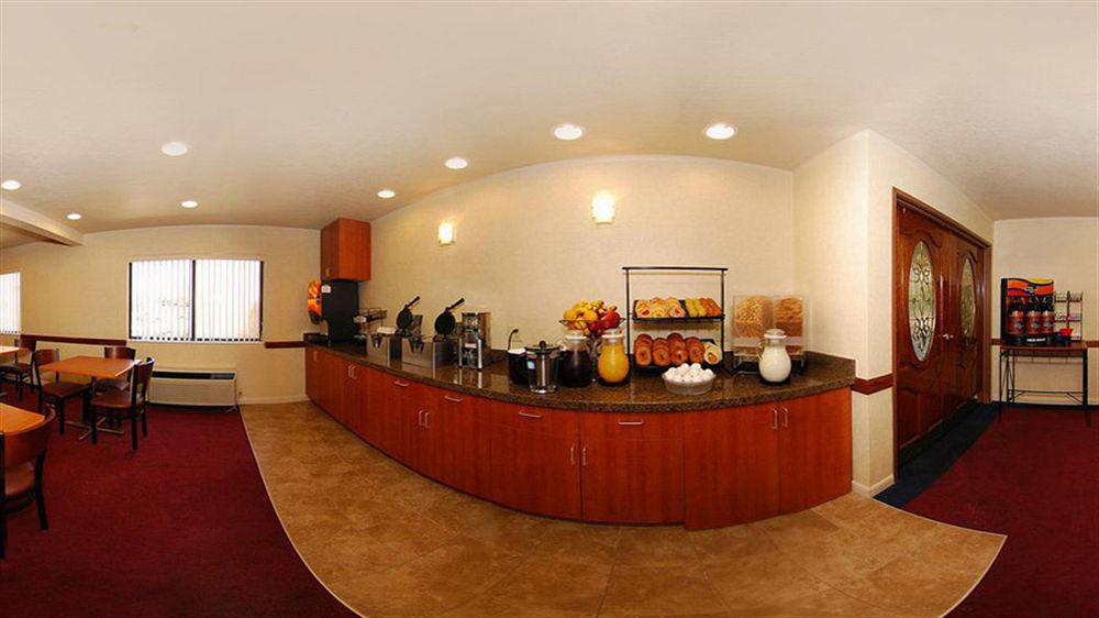 Econo Lodge Inn & Suites Sandy Esterno foto