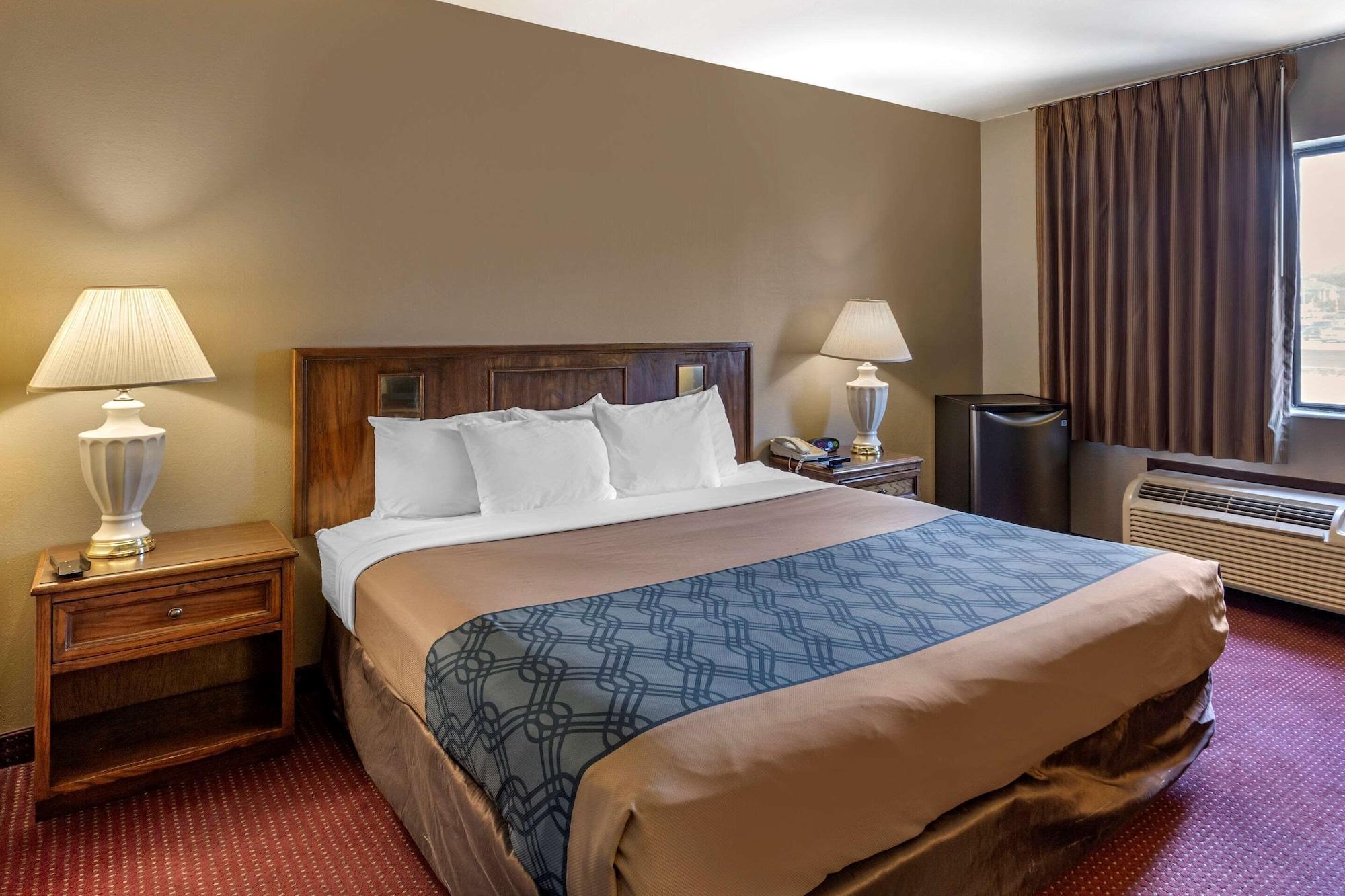 Econo Lodge Inn & Suites Sandy Esterno foto
