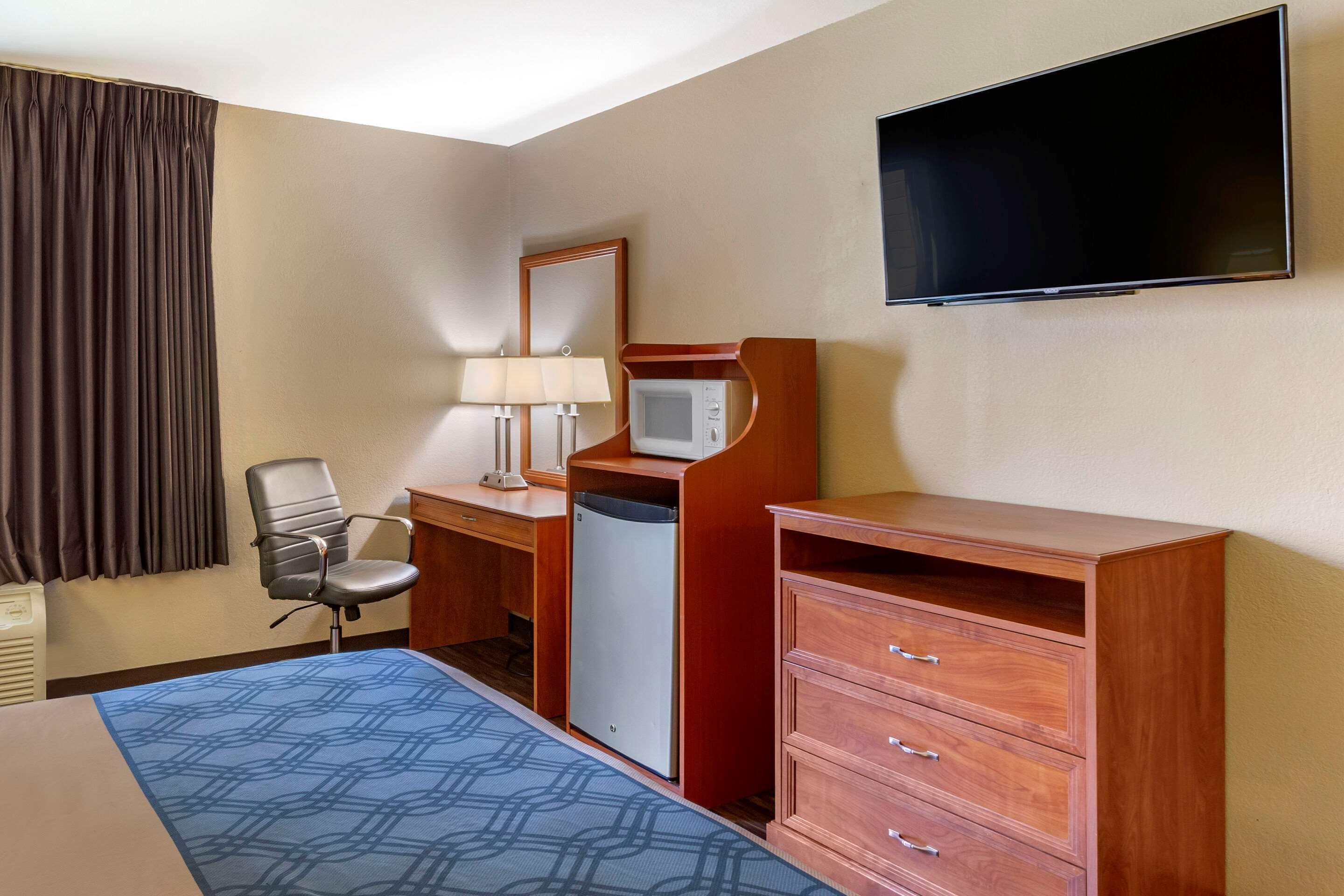 Econo Lodge Inn & Suites Sandy Esterno foto