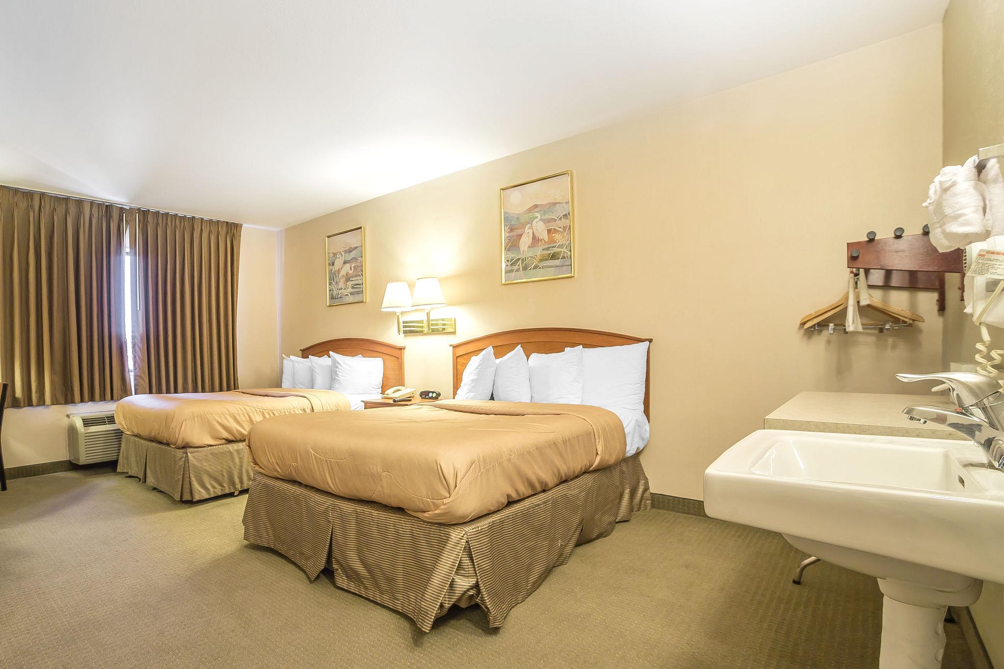 Econo Lodge Inn & Suites Sandy Esterno foto