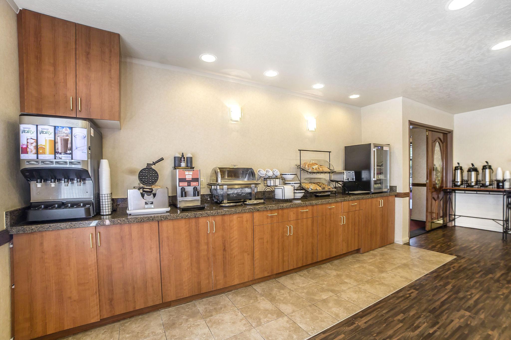 Econo Lodge Inn & Suites Sandy Esterno foto