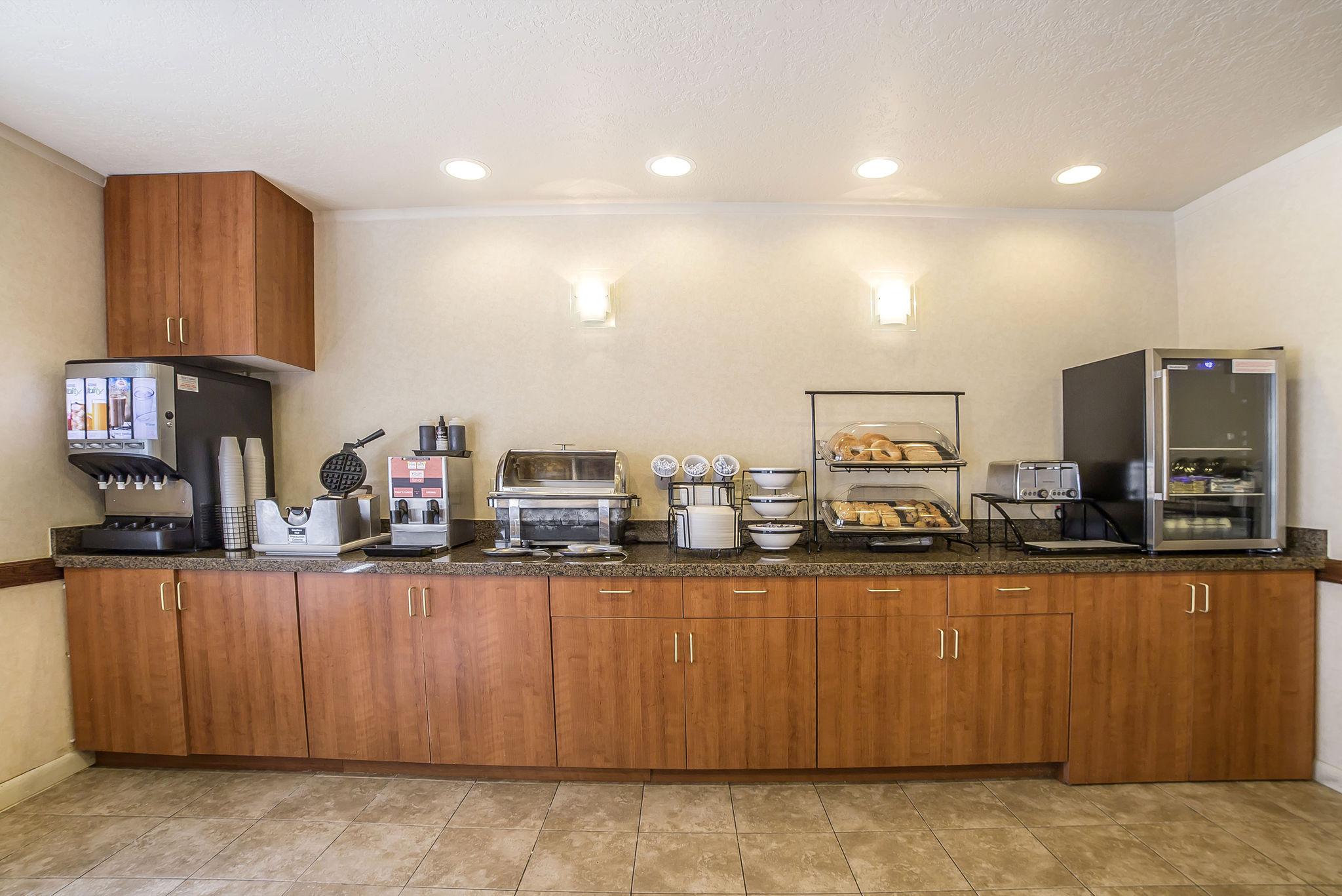 Econo Lodge Inn & Suites Sandy Esterno foto