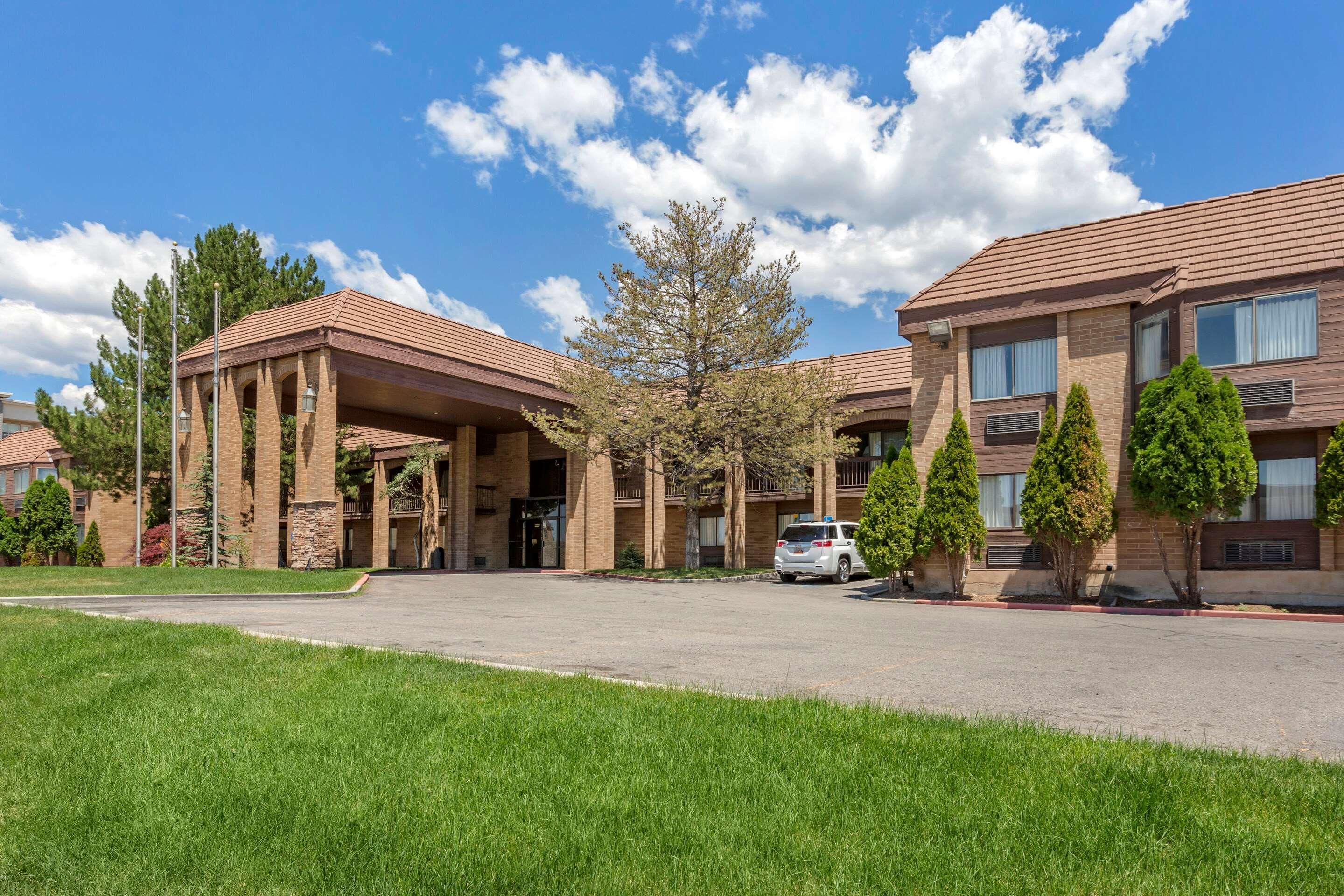 Econo Lodge Inn & Suites Sandy Esterno foto