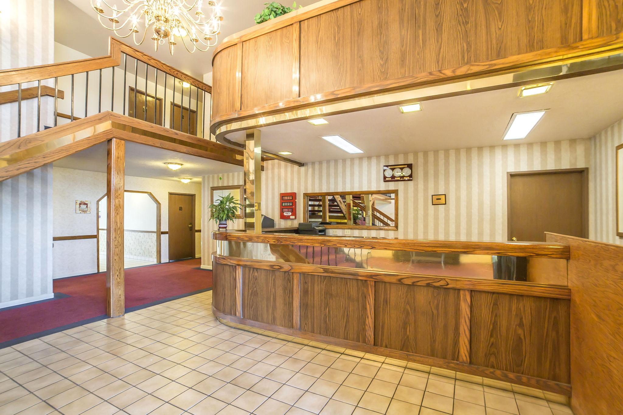 Econo Lodge Inn & Suites Sandy Esterno foto