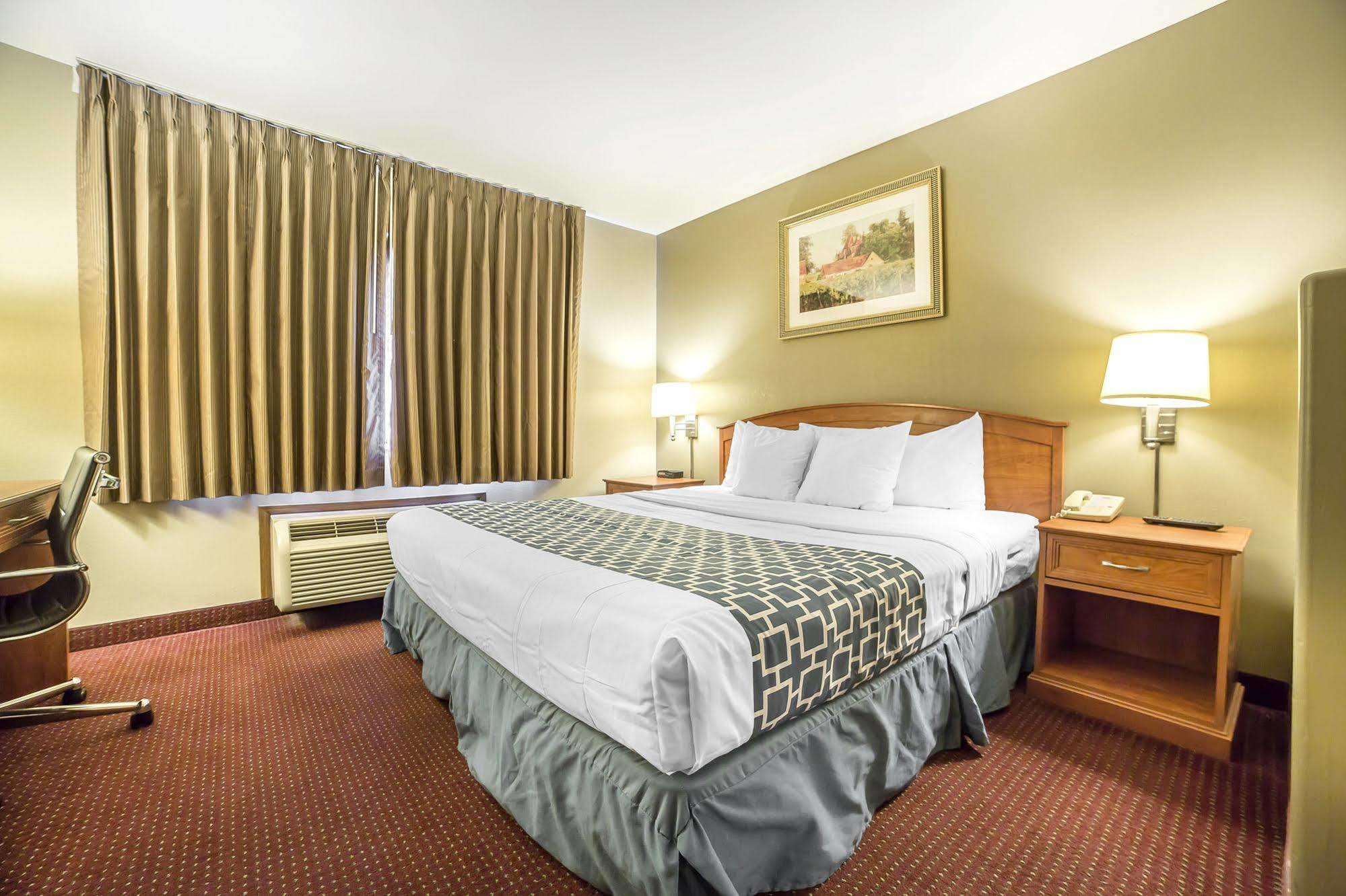 Econo Lodge Inn & Suites Sandy Esterno foto
