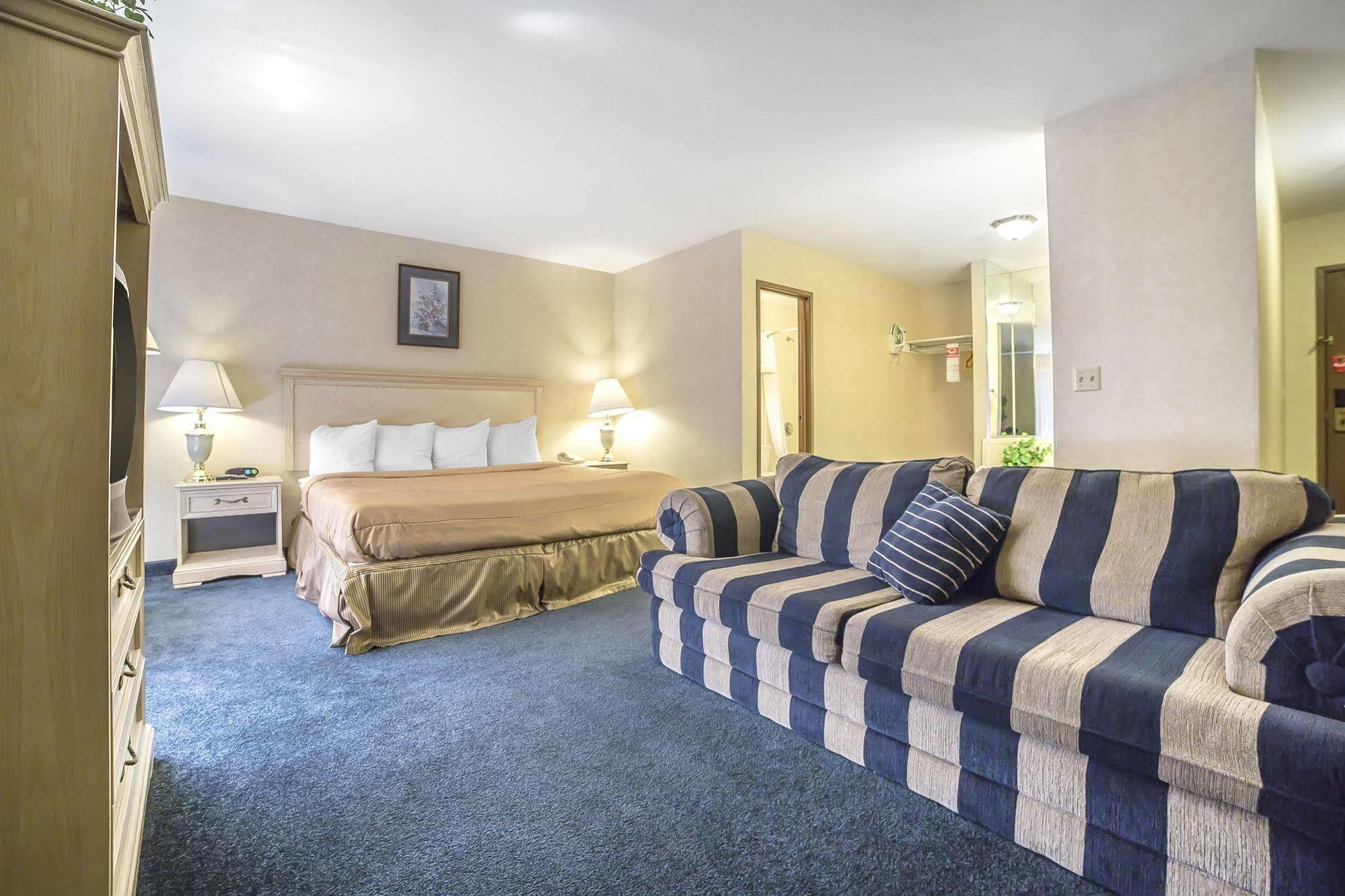 Econo Lodge Inn & Suites Sandy Esterno foto
